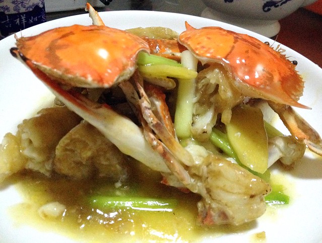 Crab in Ginger and Onion Sauce