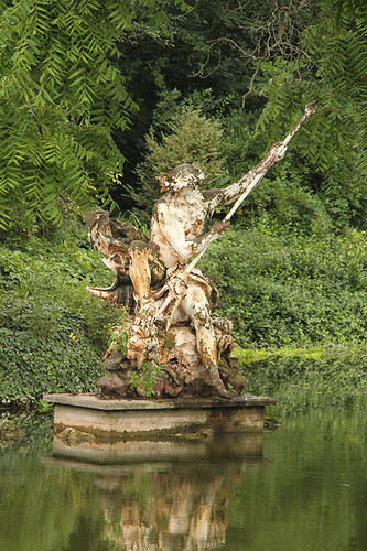 lake sculpture
