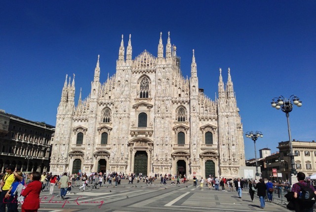 Milan Duomo front by Chic n Cheap Living