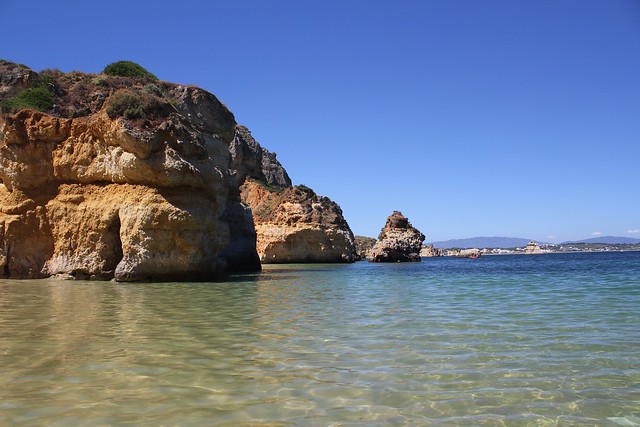 praia do camilo portugal