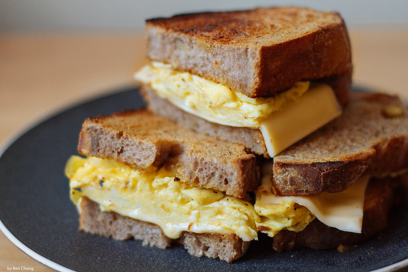 Breakfast - Egg Sandwich with Cheese