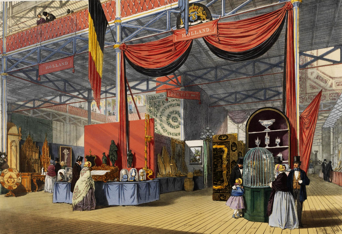 Holland section. Visitors are examining stalls showing goods of Dutch deisgn. © Victoria and Albert Museum, London