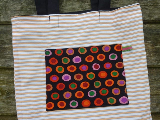 Bag lining (recycled shirt) and pocket (Brandon Mably fabric)