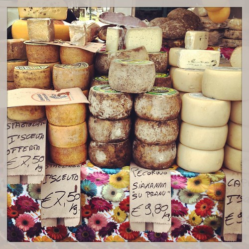 Fresh markets in Alghero, Sardinia. Photo courtesy of Talia Klundt