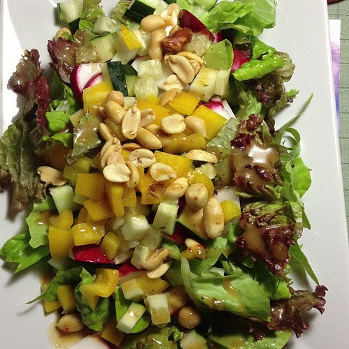 Lunch: peanut salad. Mesclun, radish, cucumber, pepper, peanuts, peanut vinaigrette  #vegan #veganfoodshare