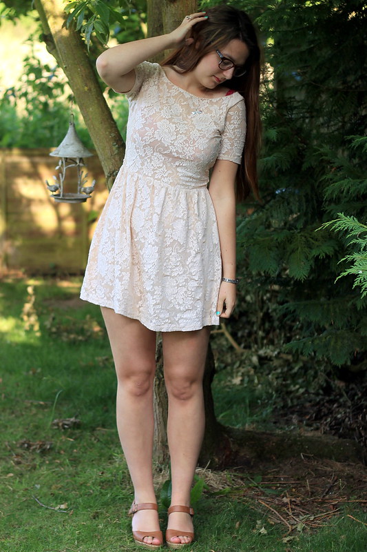 OOTD, outfit of the day, uk style blog, zara lace dress, wedges