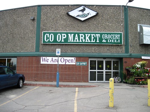 A new Co-op Market and Deli, centrally located in a former Fairbanks grocery store, is open for business with support from USDA and the Golden Valley Electric Association. Photos by Jane Gibson, USDA.