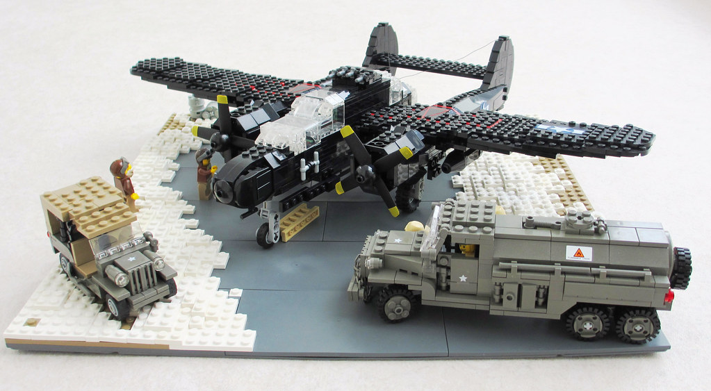 P-61 'Black Widow' diorama (1)
