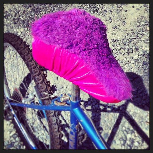 my DIY bicycle seat cover