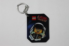 The LEGO Movie Accessory Pack Lenticular Bad Cop Keychain