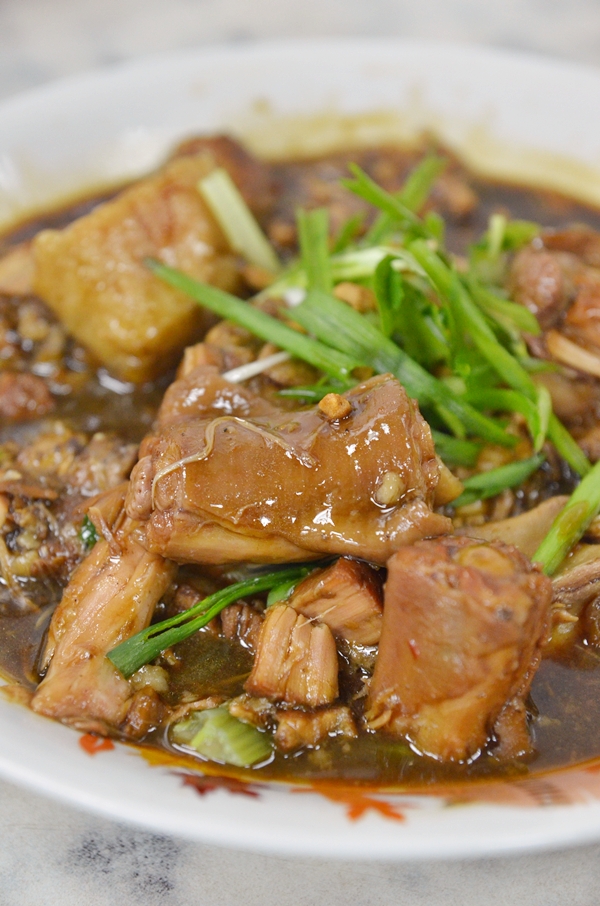 Braised Pig's Tail in Soy Sauce