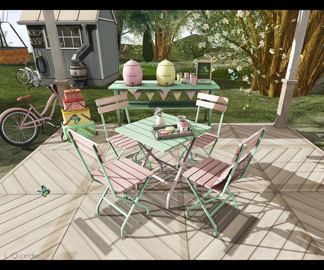what next Garden Cafe Table (pink-green) for RFL Home and Garden Expo - 2