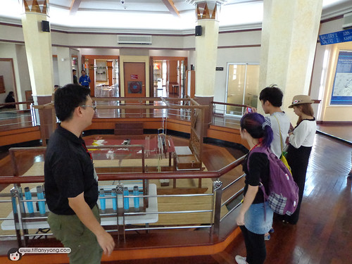 The Kampong Ayer Cultural and Tourist Gallery