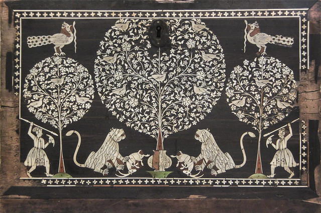 Detached front of a cabinet, about 1605-30, probably India(Gujarat) or Pakistan(Sindh)