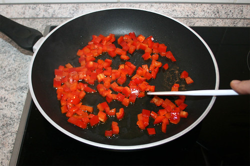 17 - Paprika anbraten / Braise bell pepper
