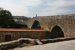 Ponte medieval e torre de Ucanha, Tarouca
