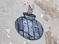 Raval Street Art by Zone: Bomba