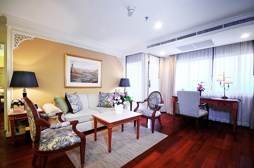 INCREDIBLE Promotion! SAVE 58% on ONE-BEDROOM SUITE 76 sq.m. at Centre Point Hotel Sukhumvit 10 by centrepointhospitality