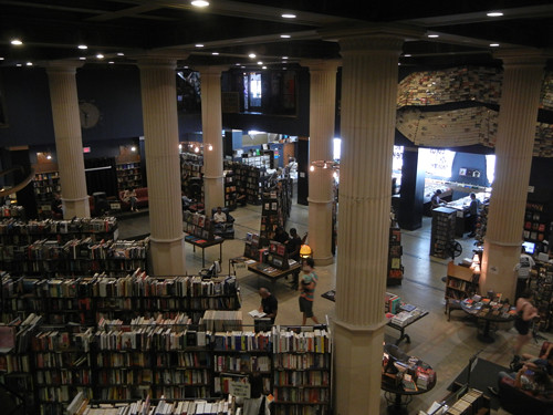 DSCN8931 _ The Last Bookstore, LA