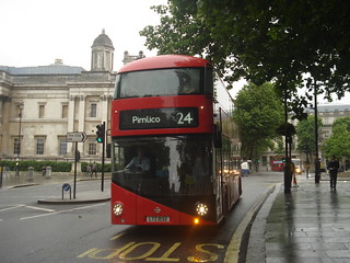 The first LT working. Metroline LT32 on working HT414, Route 24, 22/06/13