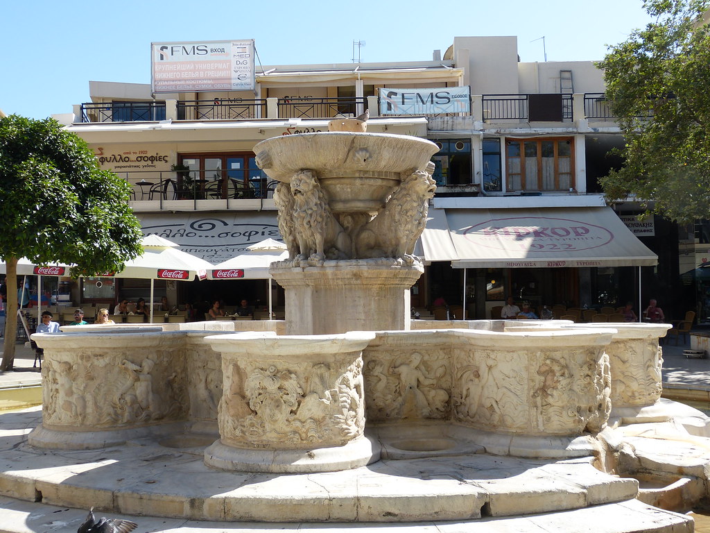 Morosini Fountain, Heraklion