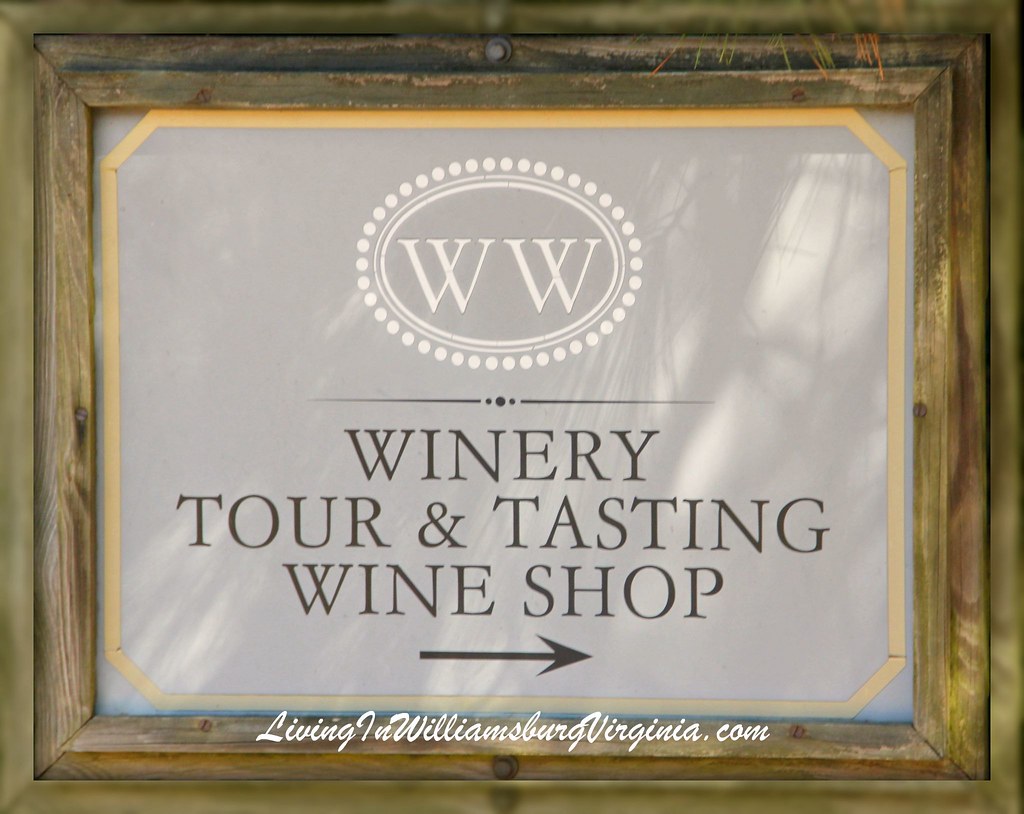 WilliamsburgWinery Tour Sign