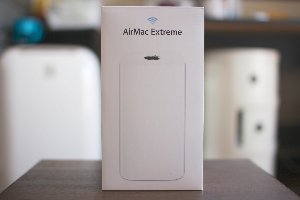 Apple AirMac Extreme (ME918J-A)