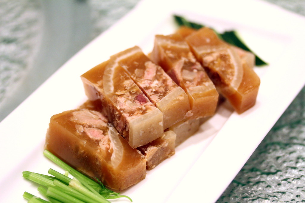 Chui Huay Lim Teochew Cuisine's pig's trotter jelly