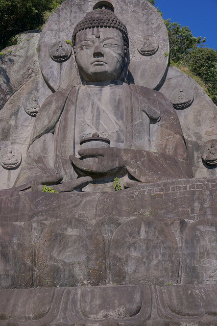 huge stone buddha