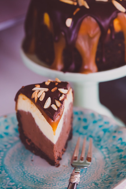 Caramel Chocolate Cheesecake with Oreo Crust