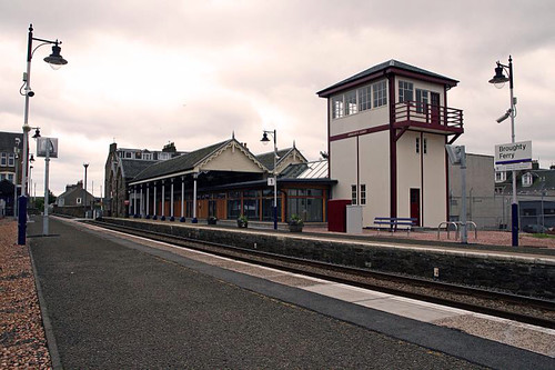 Broughty Ferry Station