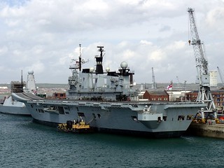 HMS Illustrious R06 (1978)