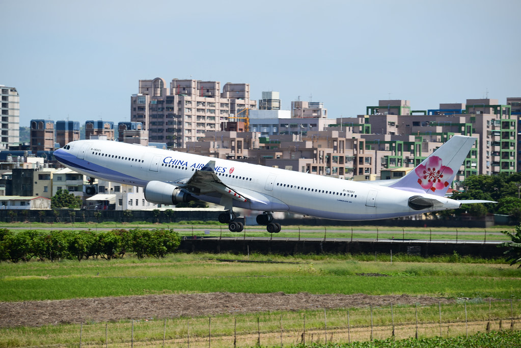 B-18301 China Airlines A330-300