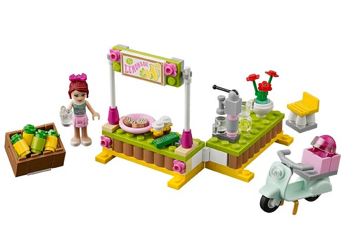 LEGO-Friends-Mias-Lemonade-Stand-41027-1