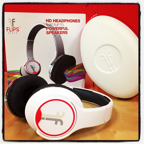 I can't lie, I'm pretty excited about these headphones that just arrived. Thanks, @flipsaudio! I can't wait to get my #solo2social on! #headphones #music #inthemail #instagood