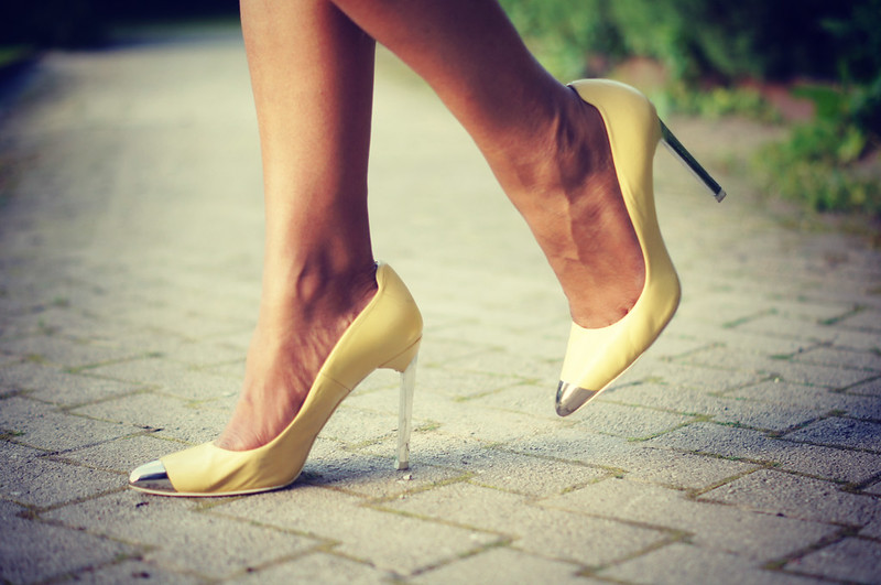 Yellow Heels1