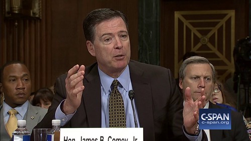 James Comey’s testimony on WikiLeaks, Assange, and journalism during yesterday’s Senate Judiciary Committee hearing | C-SPAN /r/WikiLeaks https://youtu.be/PyBcJECBMEw https://youtu.be/PyBcJECBMEwhttps://www.reddit.com/r/WikiLeaks/comments/6974jg/james_com