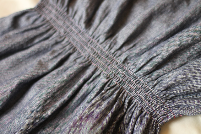Staple Dress - Detail Shirring