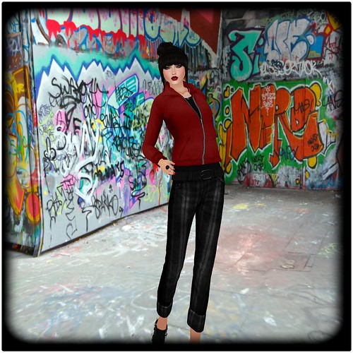 DOT-be outfit Dorotea by Orelana resident