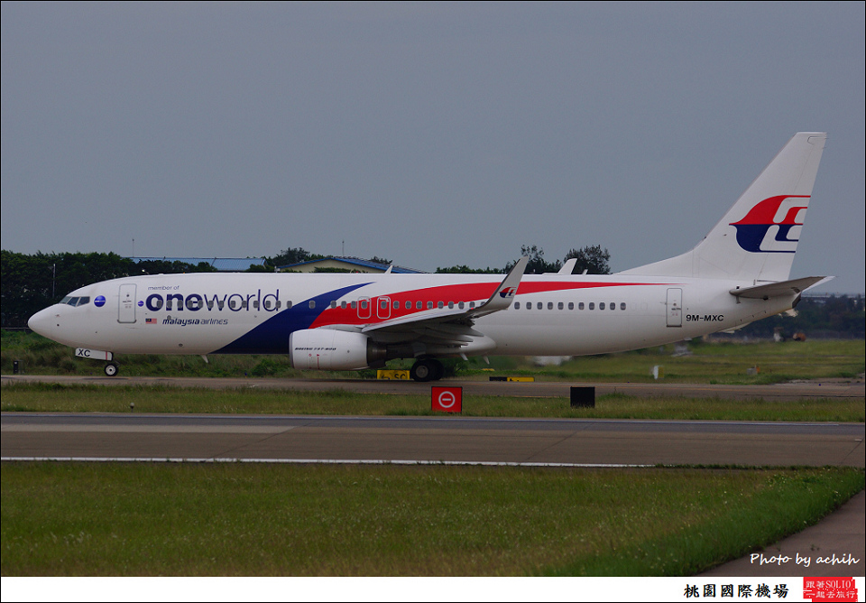 Malaysia Airlines 9M-MXC-005