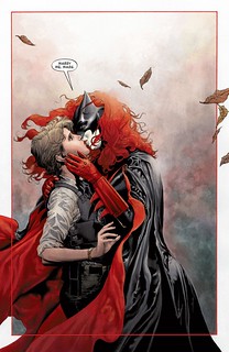 Batwoman kisses her fiancee, Maggie Sawyer
