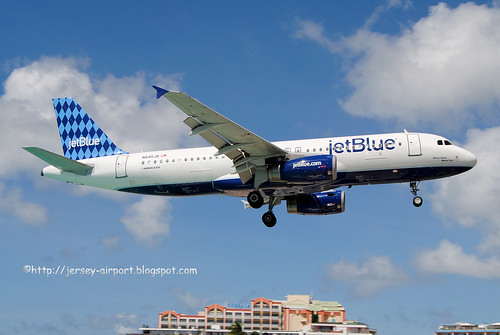 N645JB Airbus A320-232 by Jersey Airport Photography