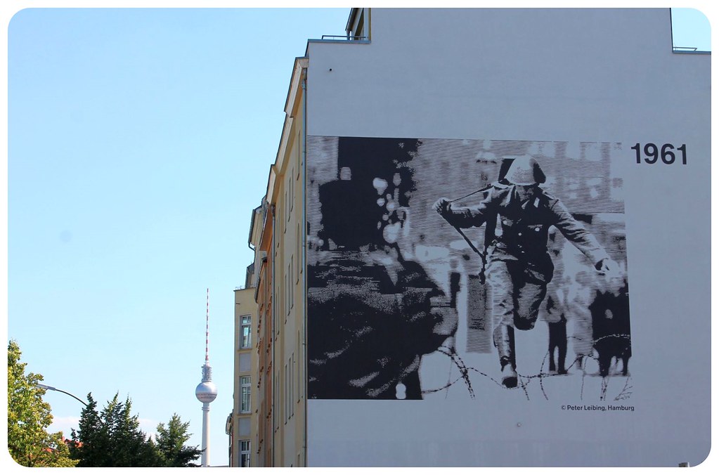 berlin wall bernauer strasse 1961