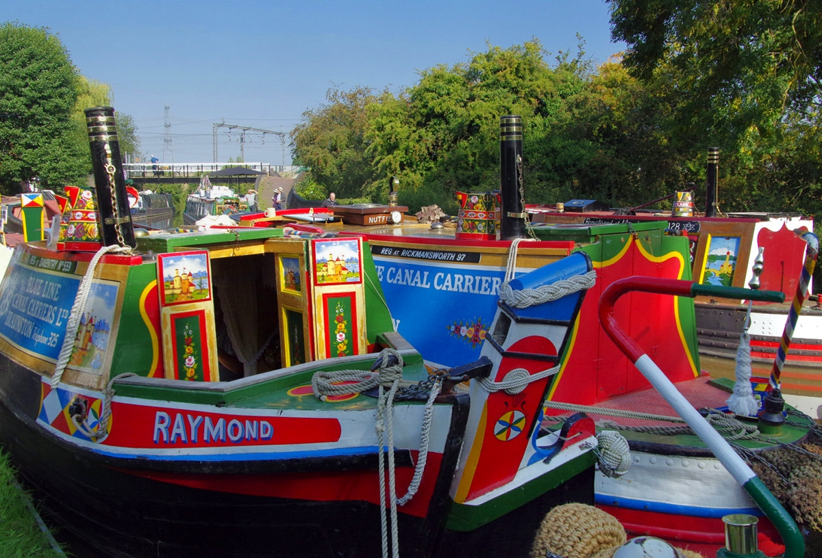 Narrowboats at Huddlesford Canal. Credit donald judge