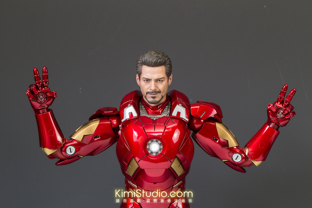 2013.06.11 Hot Toys Iron Man Mark VII-081