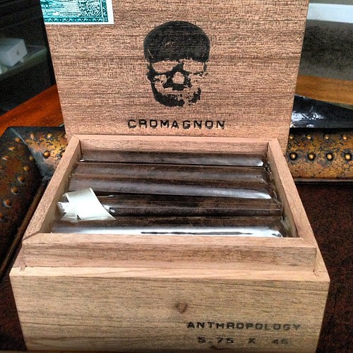 Pure goodness @smokeroma @chiefhava #cigarporn #cigars #cigar