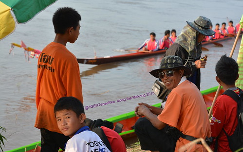 Boat competition 2013 on the Mekong river in Thailand (16) by tGenteneeRke along the Mekong river