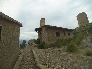 Excursion torre defensiva de Sa Mola de Tuent Mallorca