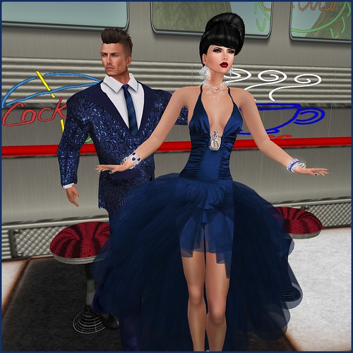 AsHmOoT_AW Coll_Samira 02_Gown&Mini Dresses/ Deep BlueXBLOGGERS by Orelana resident