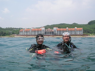 2009年莫拉克風災後兩周進行珊瑚體檢 中礁樣點距離飯店最近 照片潛水志工拍攝
